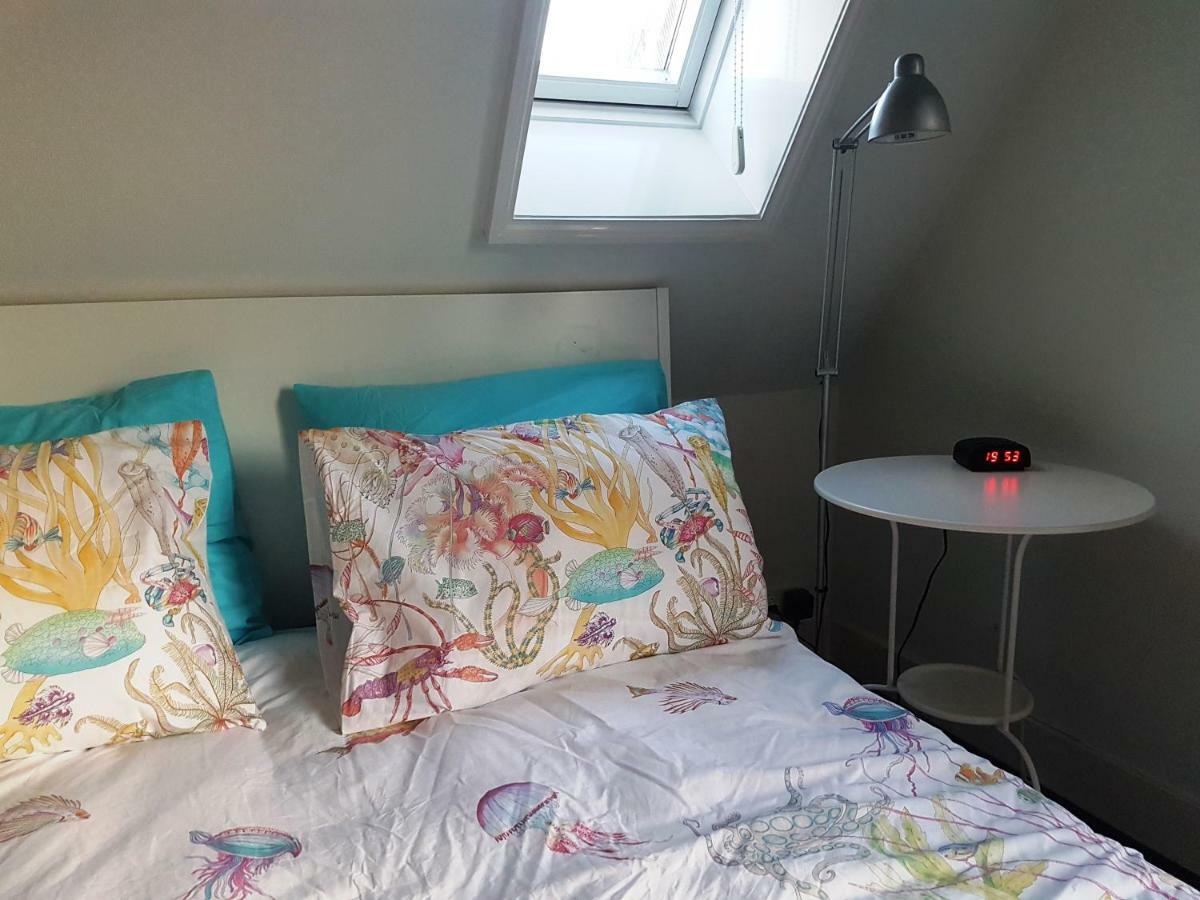 Large Historical Apartment & Canal Terrace Utrecht Extérieur photo
